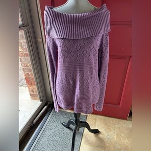 Beautiful soft lavender sweater